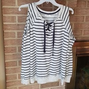 Cold shoulder stripe lace up sweatshirt
